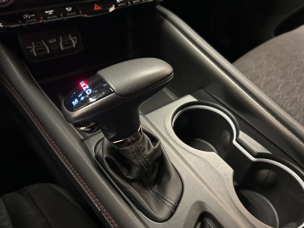 Used 2024 Dodge Durango GT AWD/4WD image 25