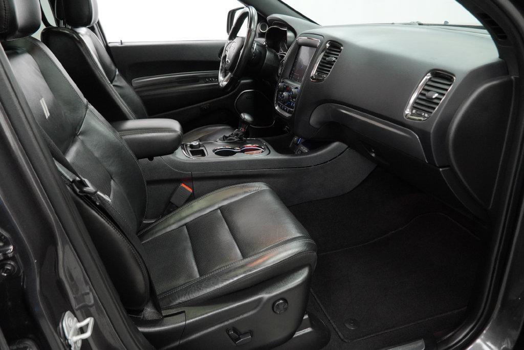 Used 2020 Dodge Durango R/T w/ Blacktop Package AWD/4WD image 33