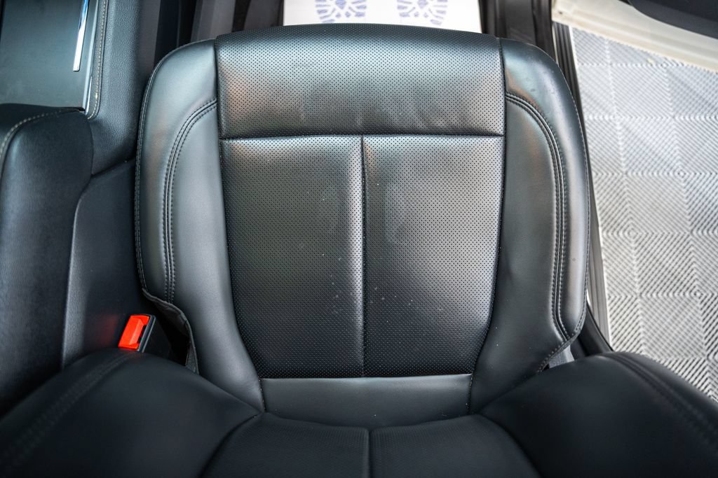 Used 2022 Ford Expedition XLT AWD/4WD image 36