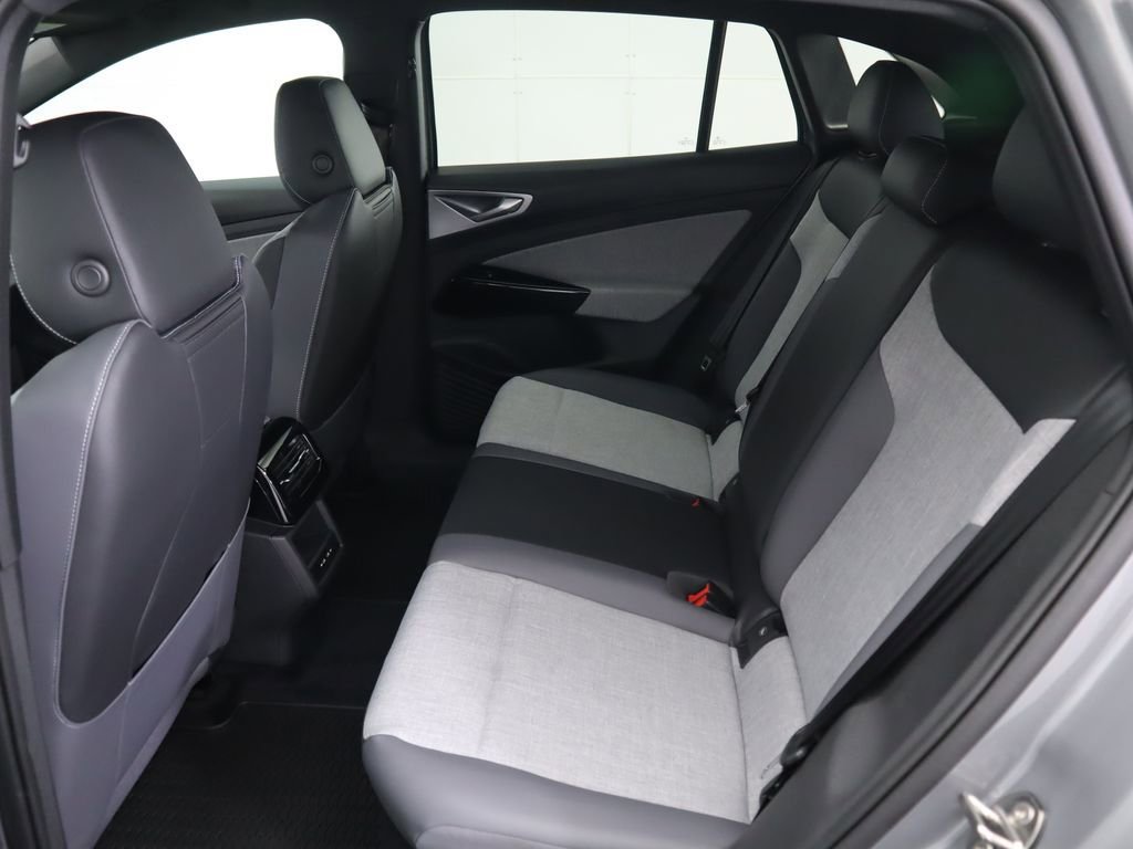 New 2026 Volkswagen ID.4 Pro image 22