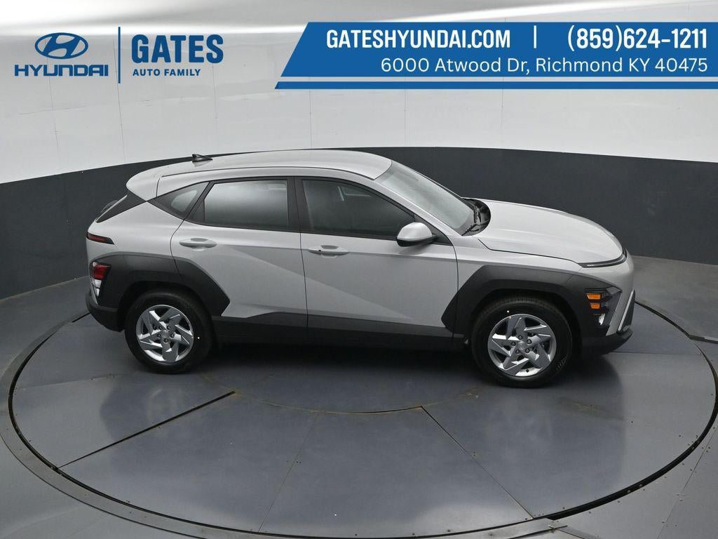 New 2027 Hyundai Kona SE FWD image 45