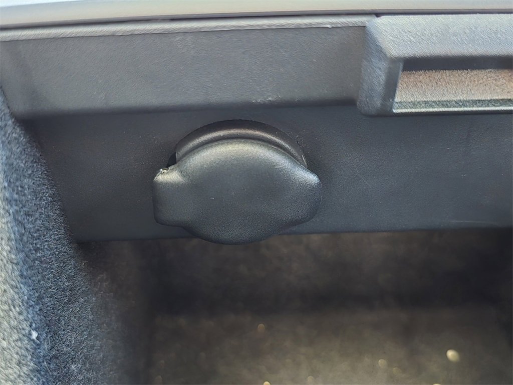 Used 2021 Tesla Model 3 Performance image 29