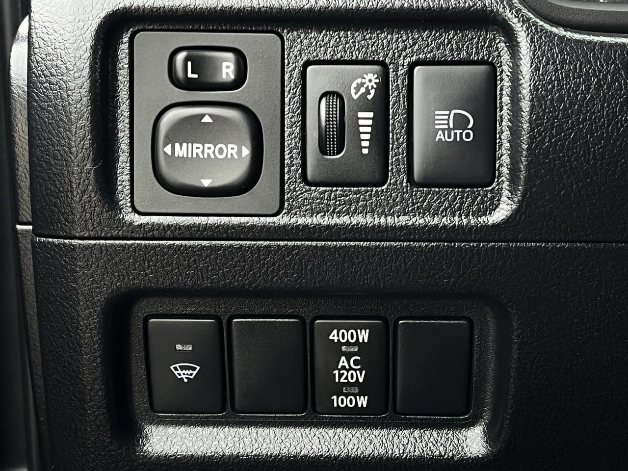 Used 2021 Toyota 4Runner SR5 Premium w/ Moonroof Package AWD/4WD image 20