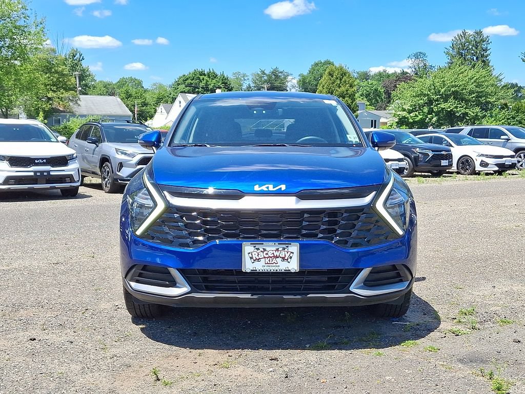 Certified 2023 Kia Sportage EX FWD image 2