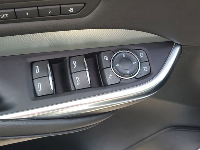 Certified 2023 Cadillac XT4 Premium Luxury image 12