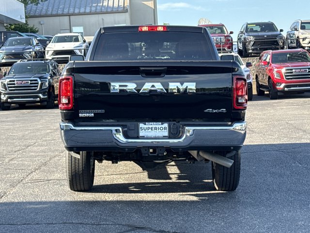 Used 2025 RAM 2500 Big Horn AWD/4WD image 3