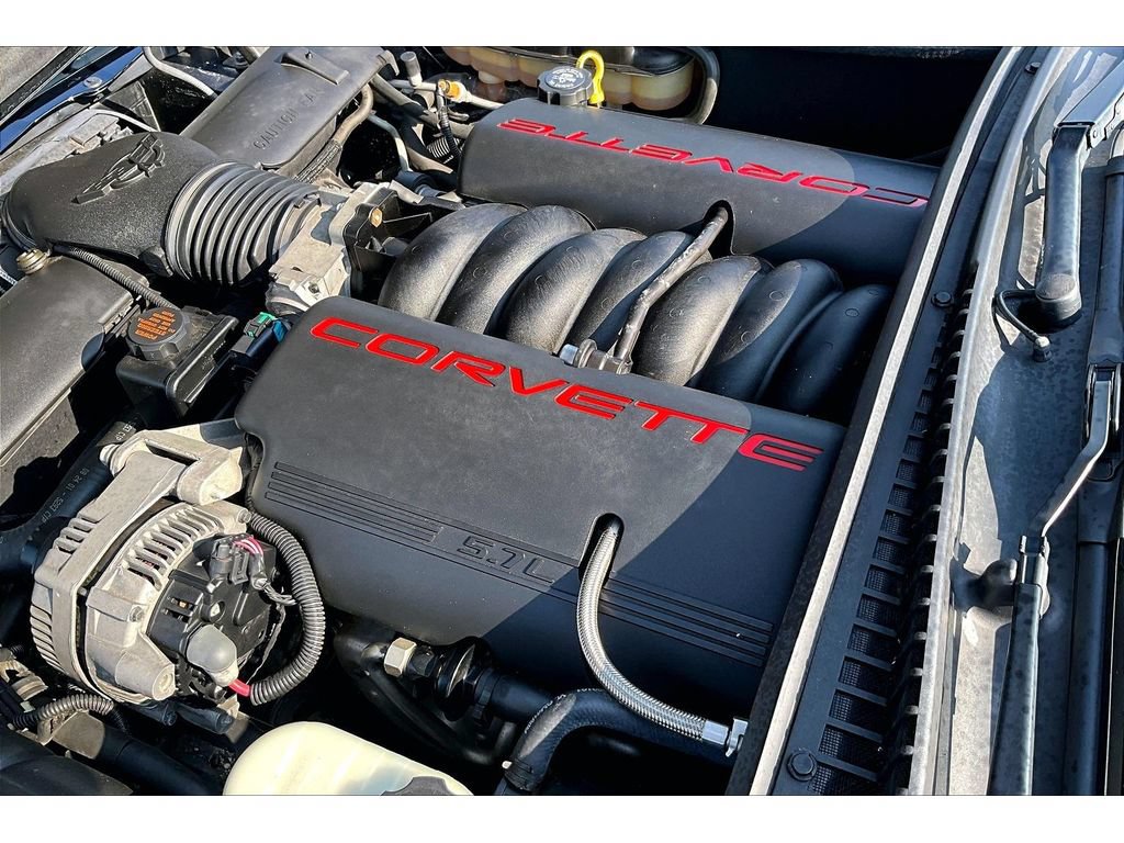 Used 2002 Chevrolet Corvette Coupe w/ Preferred Equipment Group2 RWD image 41