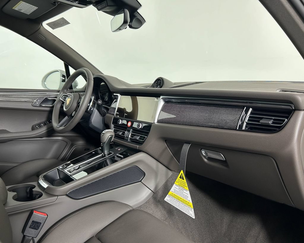New 2026 Porsche Macan S AWD/4WD image 22