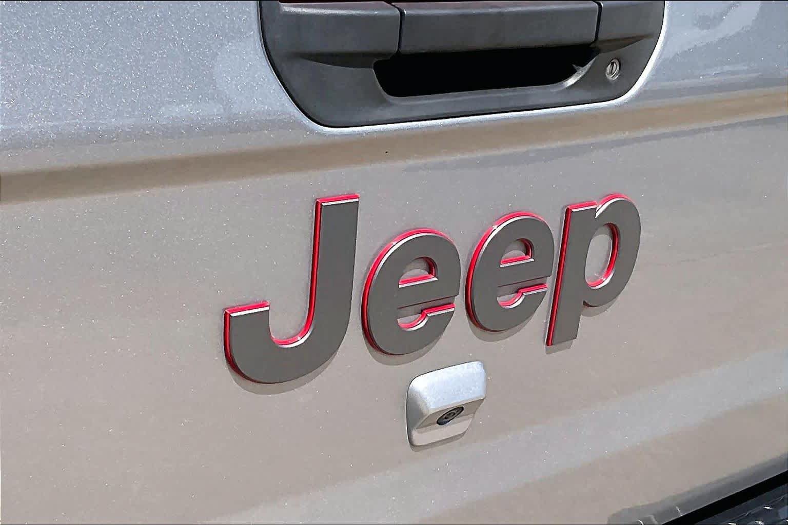 Used 2020 Jeep Gladiator Rubicon AWD/4WD image 30