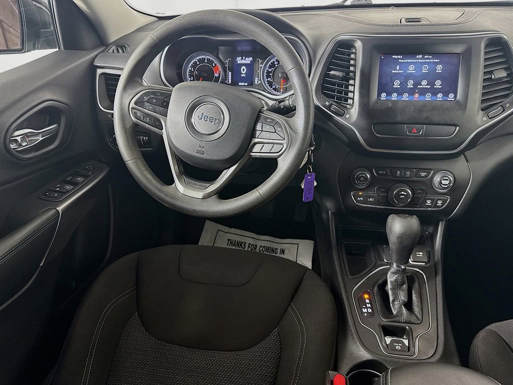 Used 2019 Jeep Cherokee Latitude w/ Popular Appearance Group FWD image 26