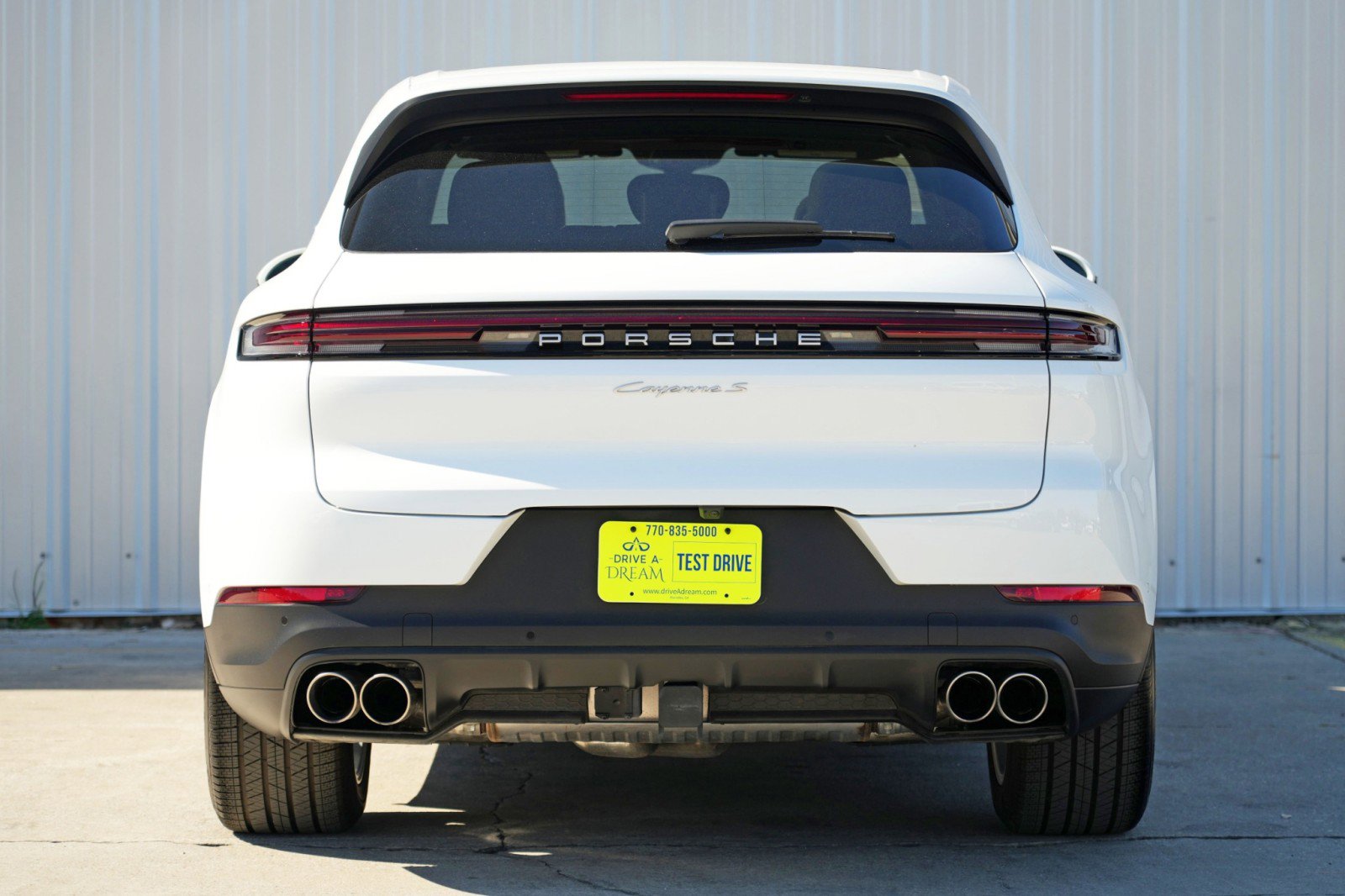 Used 2025 Porsche Cayenne S w/ Premium Package Plus image 11