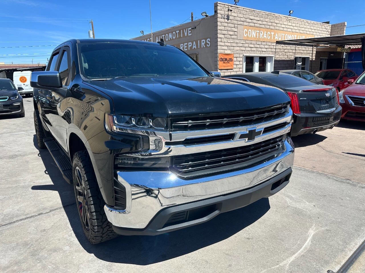 Used 2022 Chevrolet Silverado 1500 LT w/ Convenience Package II image 1