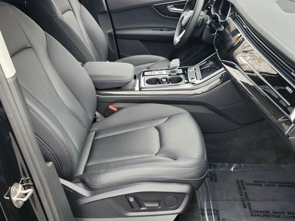 Used 2023 Audi Q7 2.0T Premium w/ Convenience Package image 20