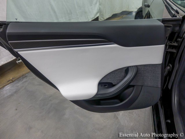 Used 2022 Tesla Model S Plaid image 38