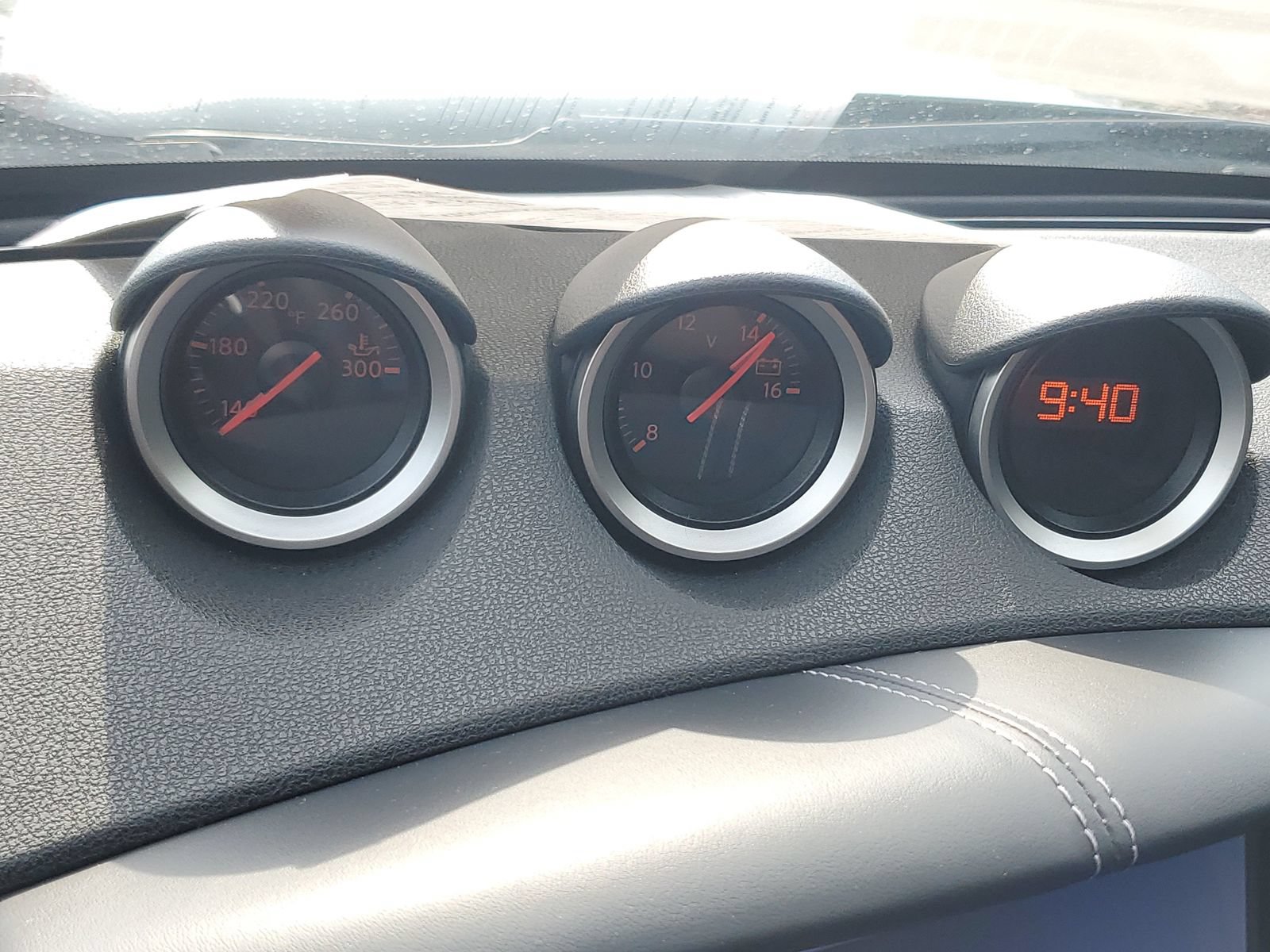 Used 2019 Nissan 370Z Touring Sport RWD image 22
