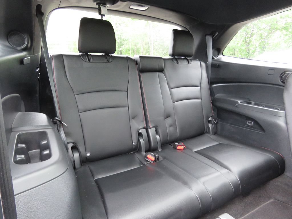 Used 2022 Honda Pilot Black Edition image 17