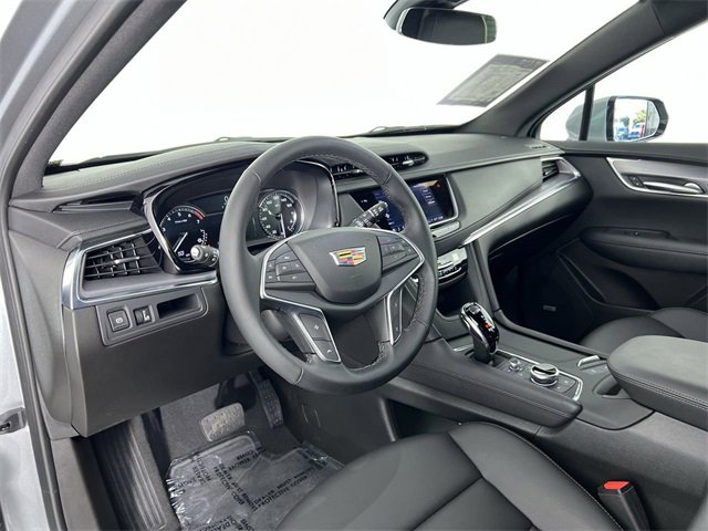 Used 2025 Cadillac XT5 Luxury image 10