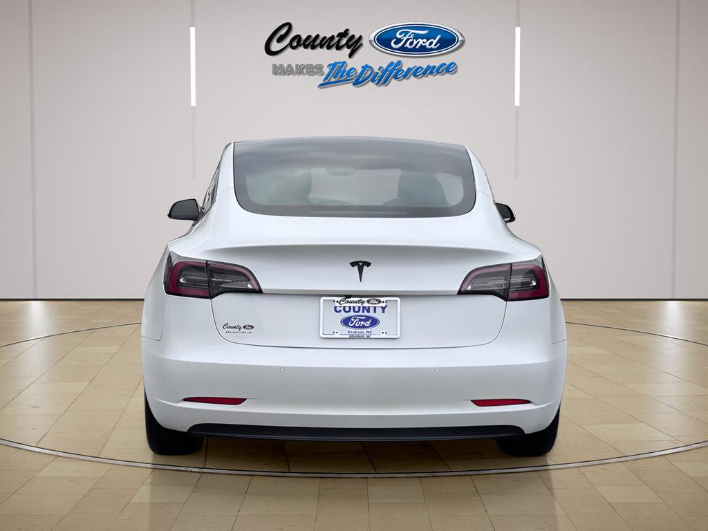 Used 2021 Tesla Model 3 Standard Range Plus image 10