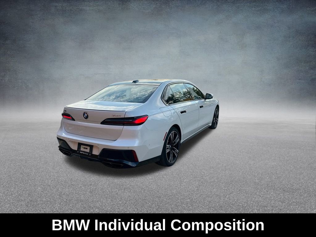 Used 2025 BMW 760i xDrive 760i xDrive w/ Executive Package image 10