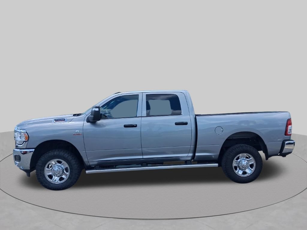 Used 2024 RAM 2500 Tradesman w/ Chrome Appearance Group AWD/4WD image 11