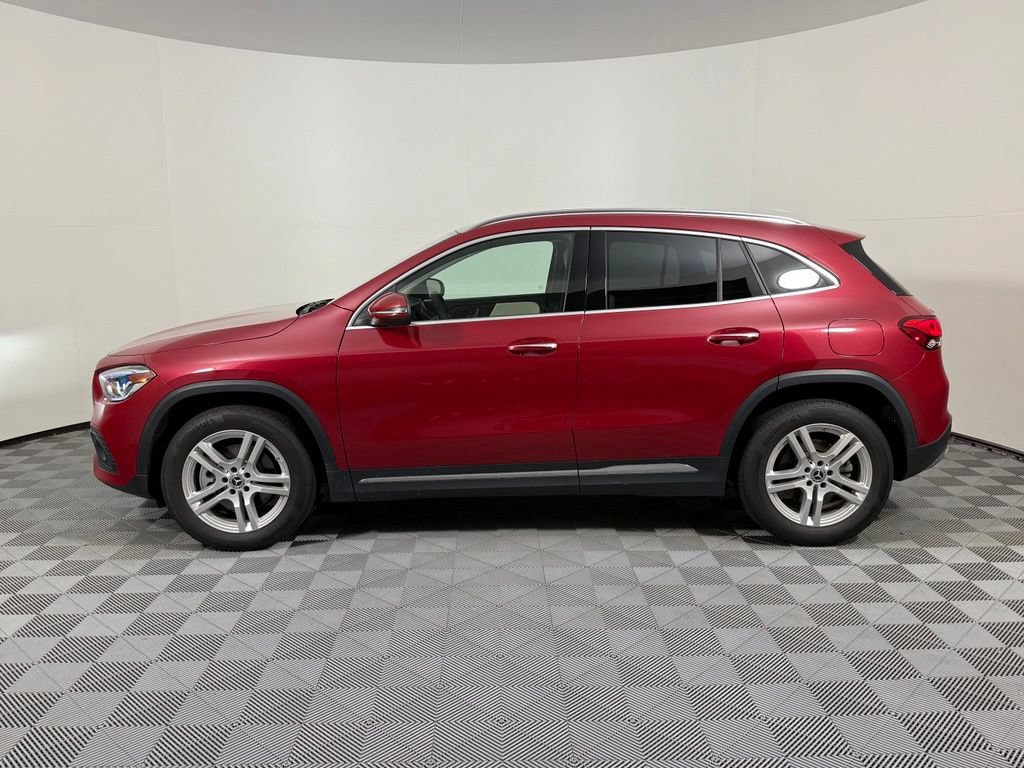 Used 2021 Mercedes-Benz GLA 250 4MATIC image 2