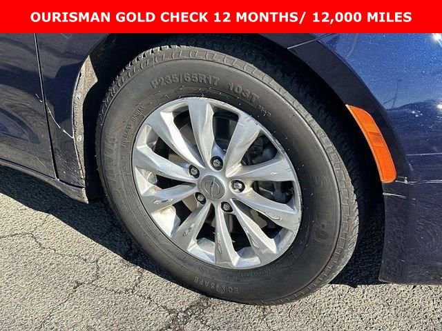 Used 2019 Chrysler Pacifica Touring Plus image 7