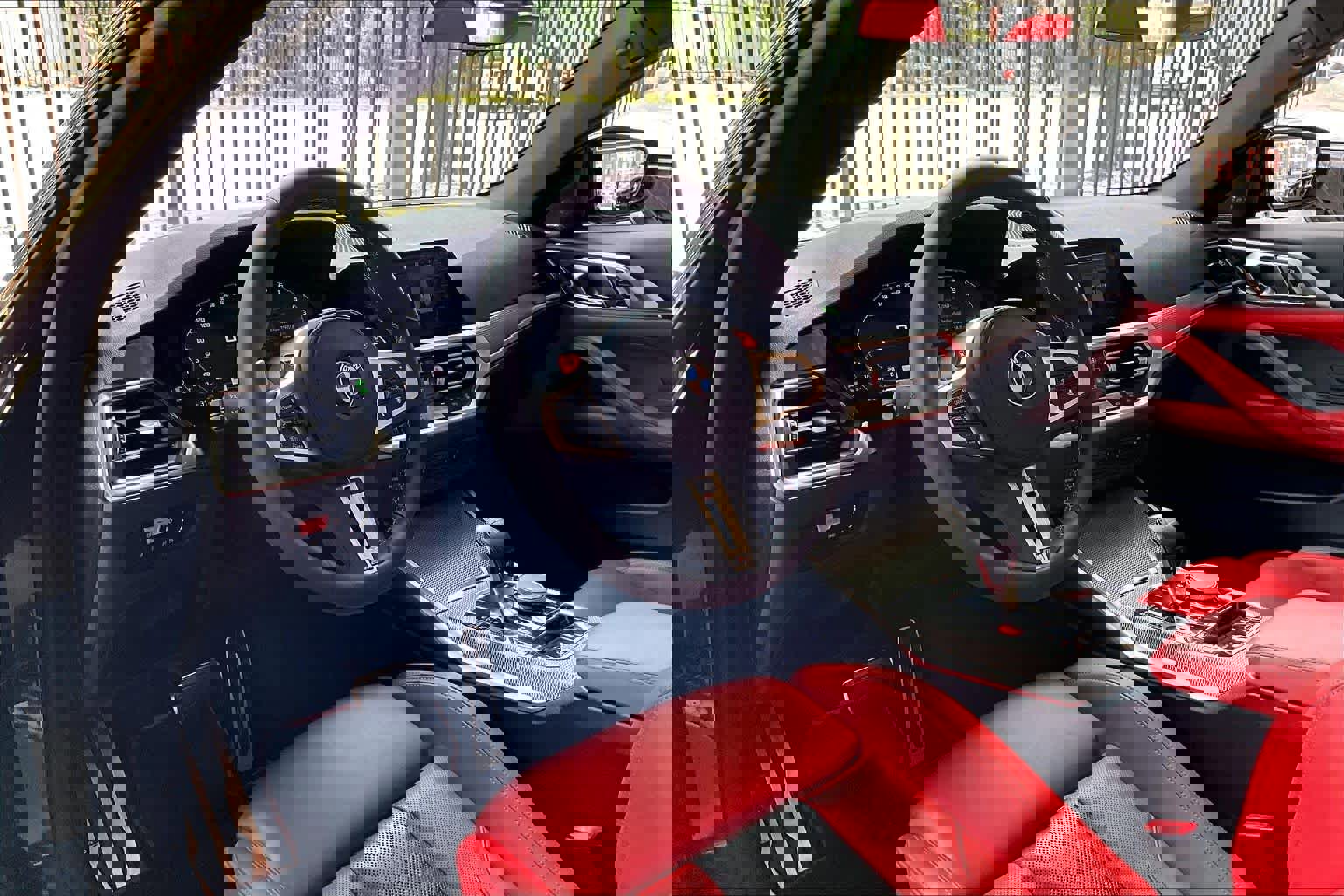 Used 2022 BMW M4 xDrive Competition w/ Executive Package image 16