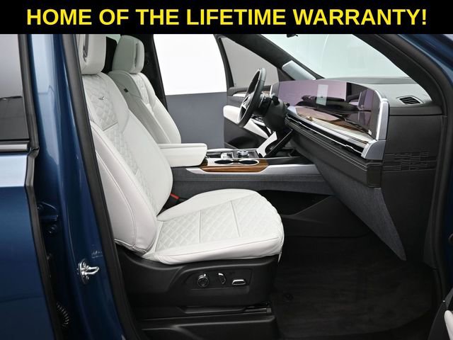 Used 2025 Cadillac Escalade Sport Platinum w/ LPO, Floor Liner Package image 60