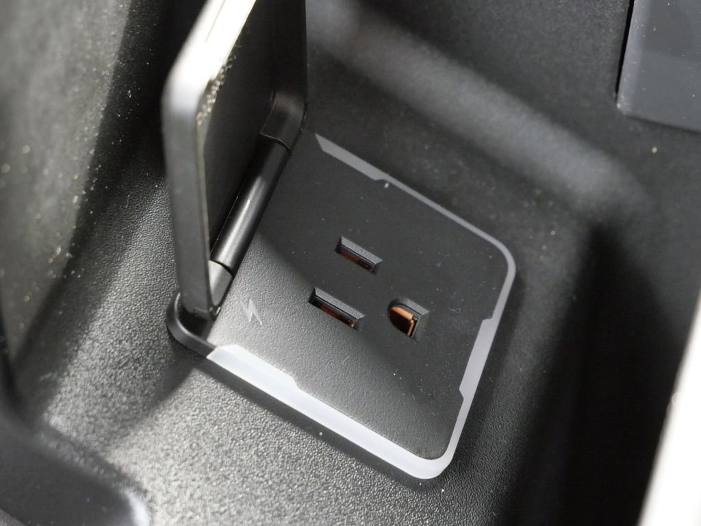 Used 2024 GMC Sierra 1500 Elevation w/ Preferred Package image 51