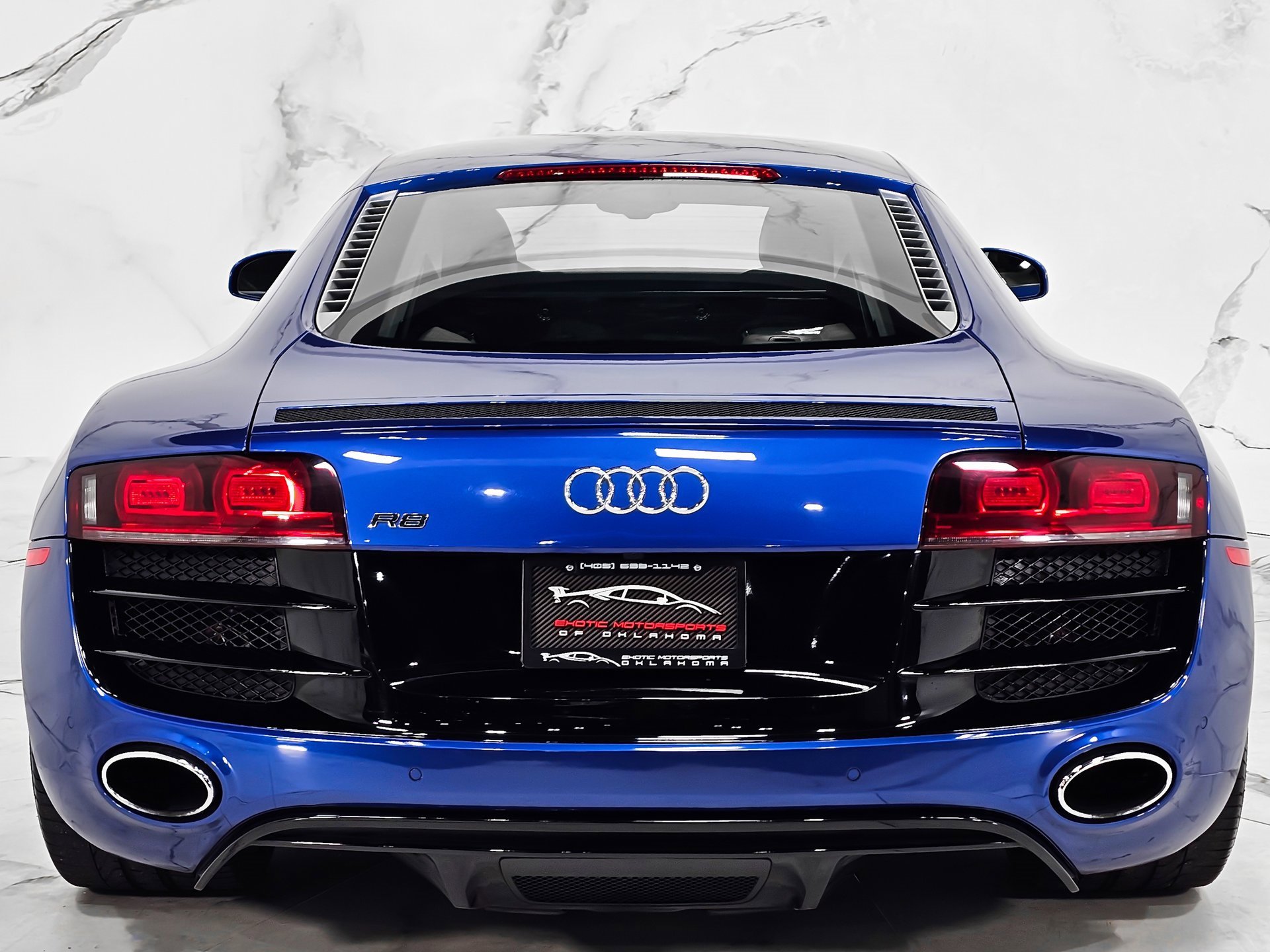 Used 2010 Audi R8 V10 image 10