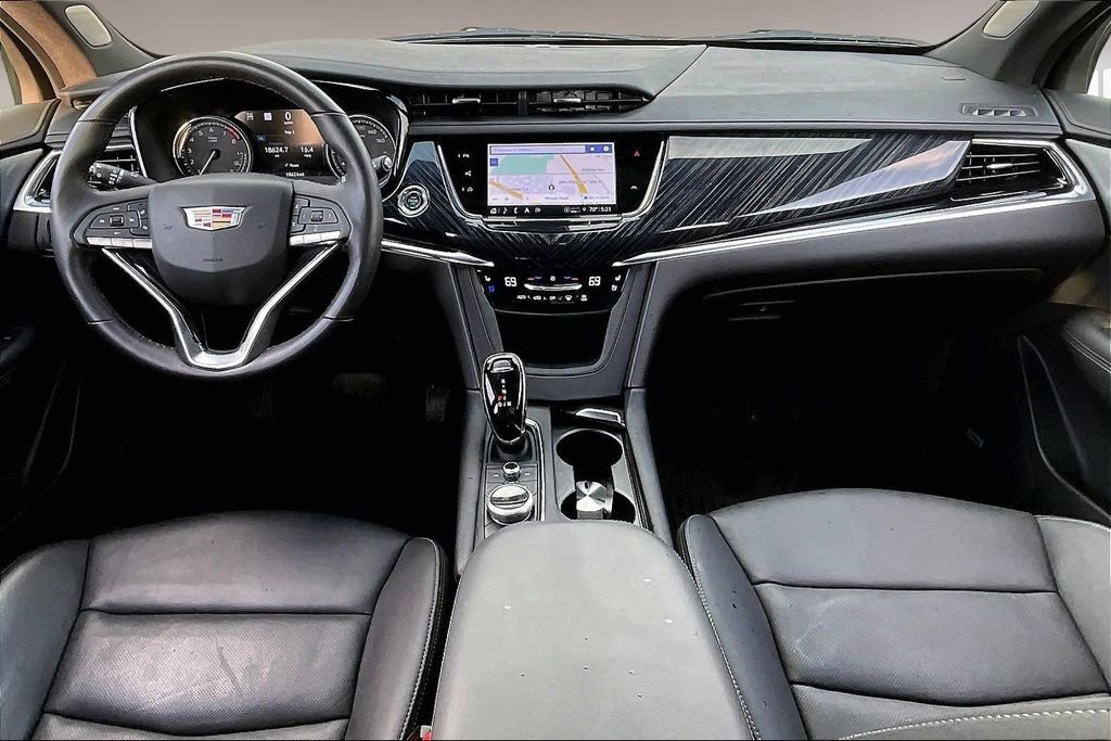 Certified 2024 Cadillac XT6 Premium Luxury w/ Technology Package image 15