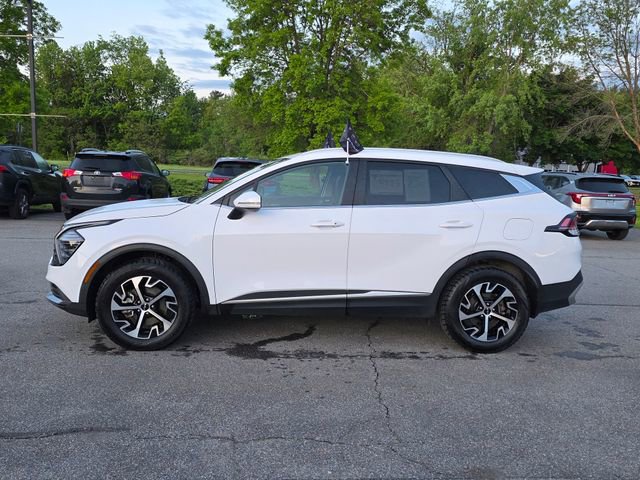 Certified 2024 Kia Sportage EX AWD/4WD image 5