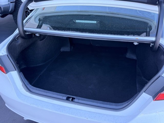 Used 2024 Toyota Camry SE image 9