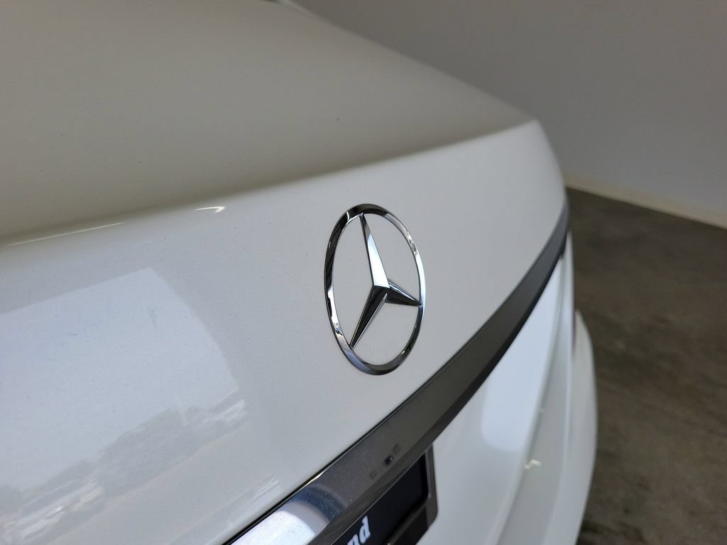 Used 2017 Mercedes-Benz S 550e w/ Premium Package image 9
