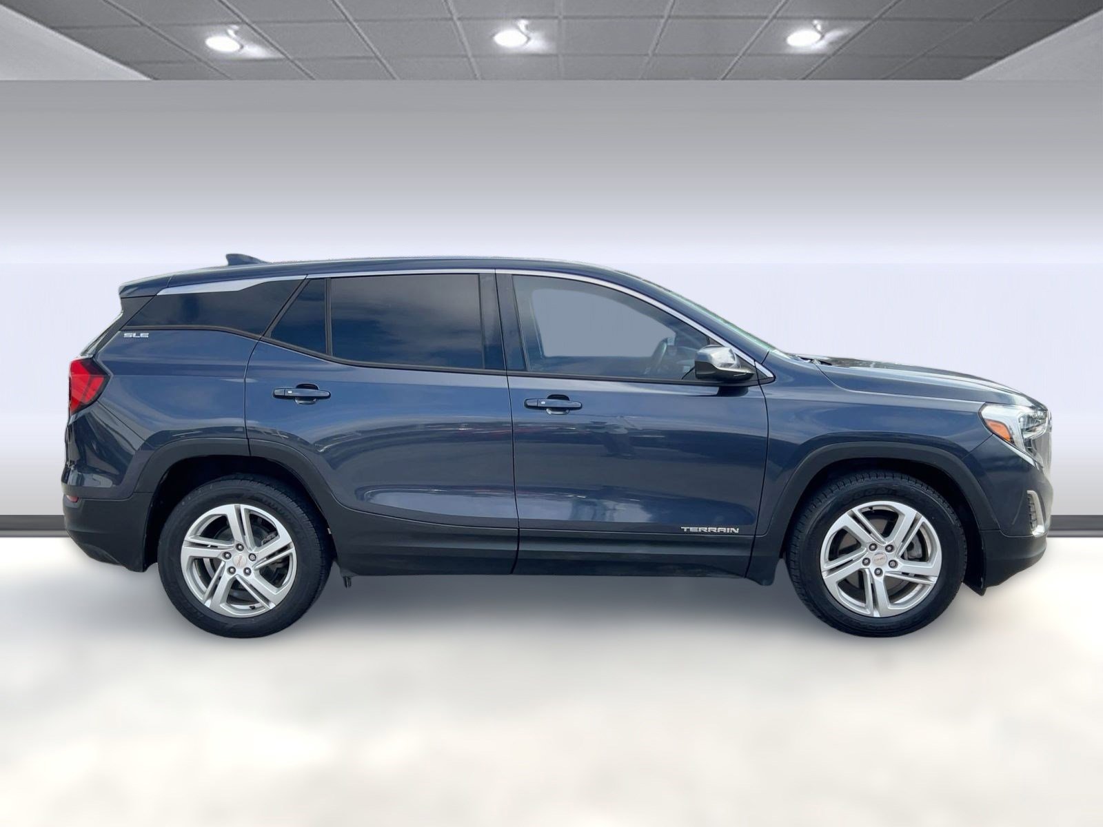 Used 2018 GMC Terrain SLE image 7