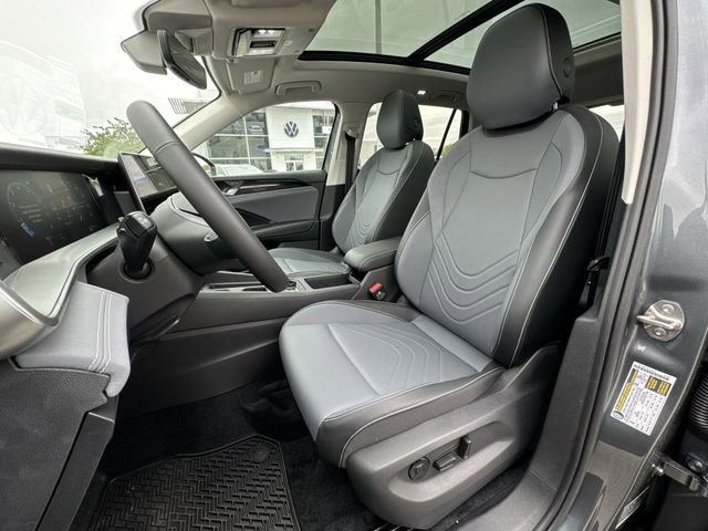 New 2026 Volkswagen Tiguan SE AWD/4WD image 19