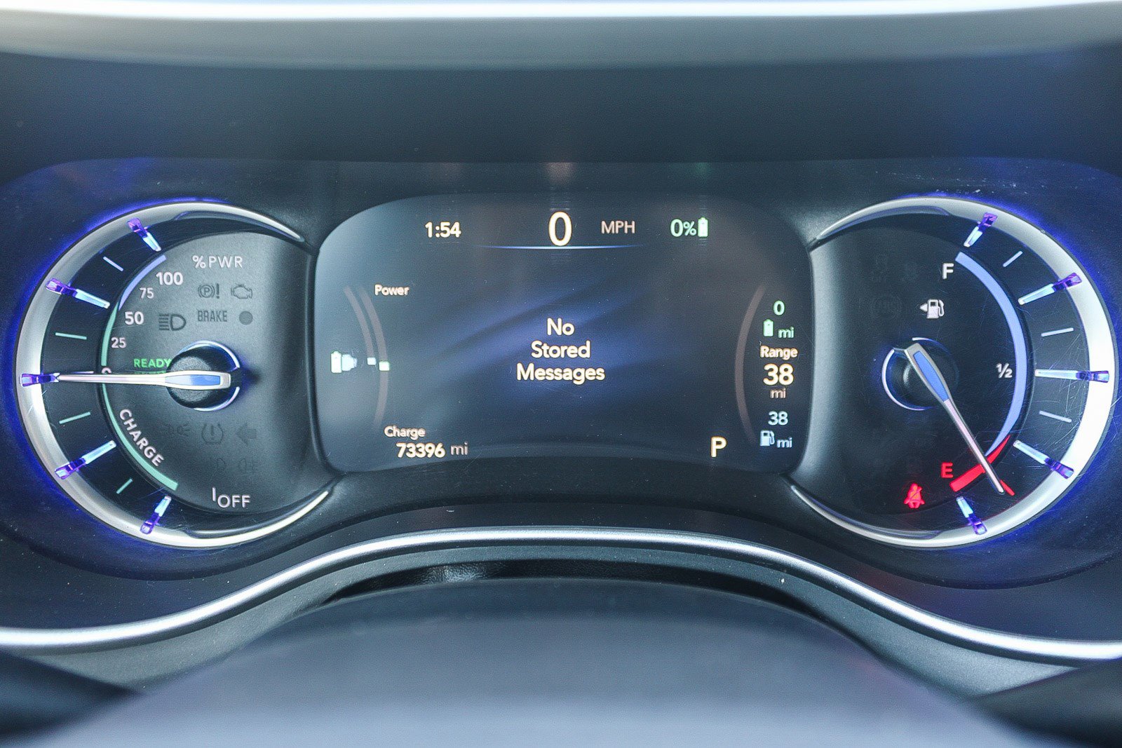 Used 2018 Chrysler Pacifica Touring-L image 24