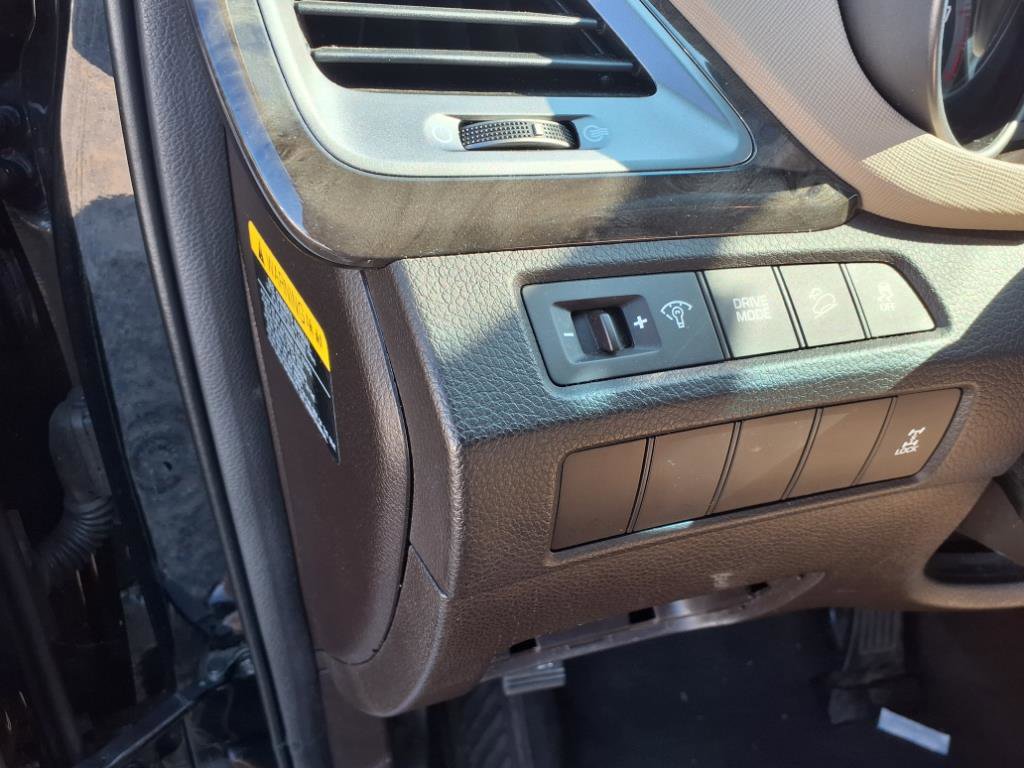 Used 2017 Hyundai Santa Fe Sport image 21