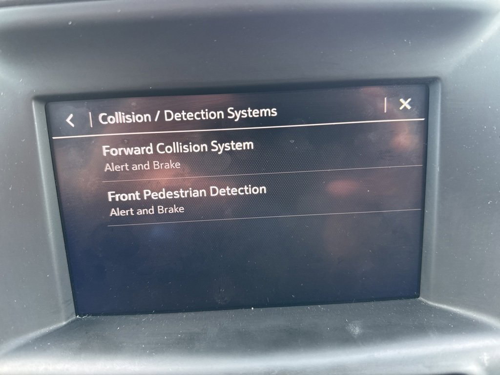 Used 2024 GMC Terrain SLE image 13