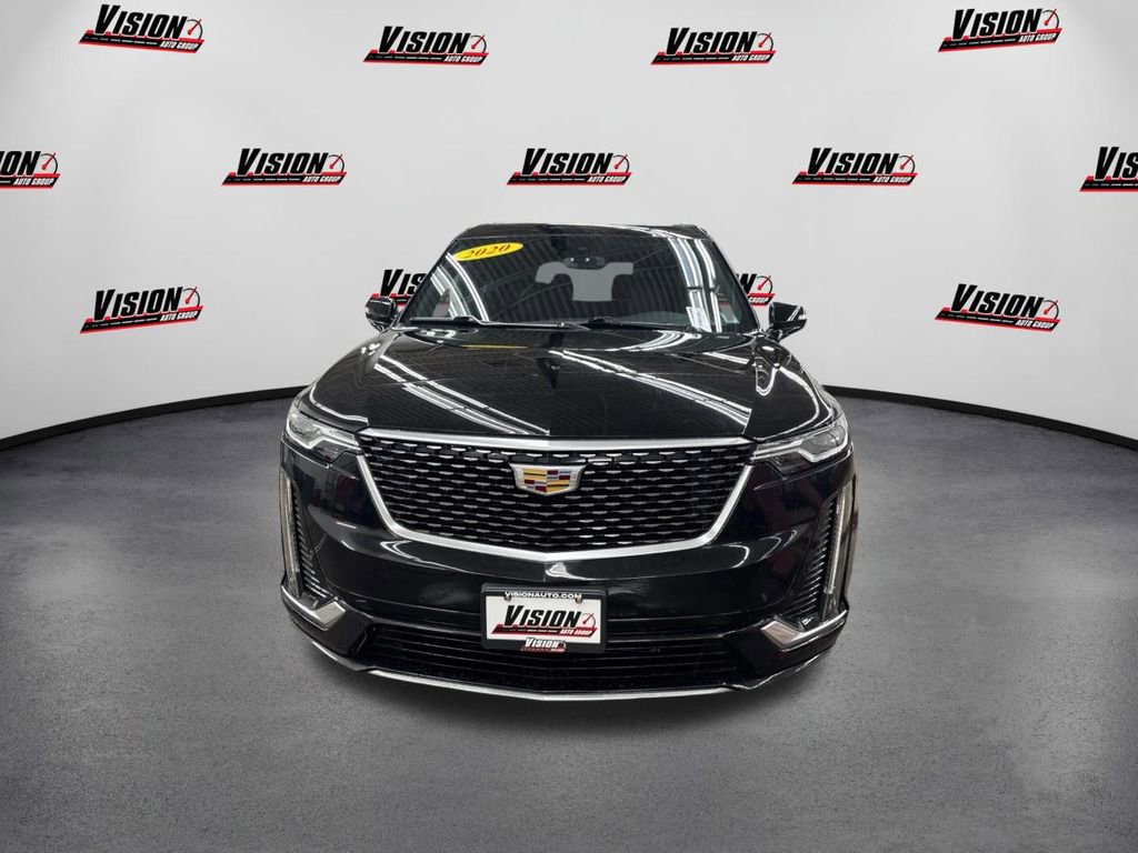 Used 2020 Cadillac XT6 Premium Luxury image 2