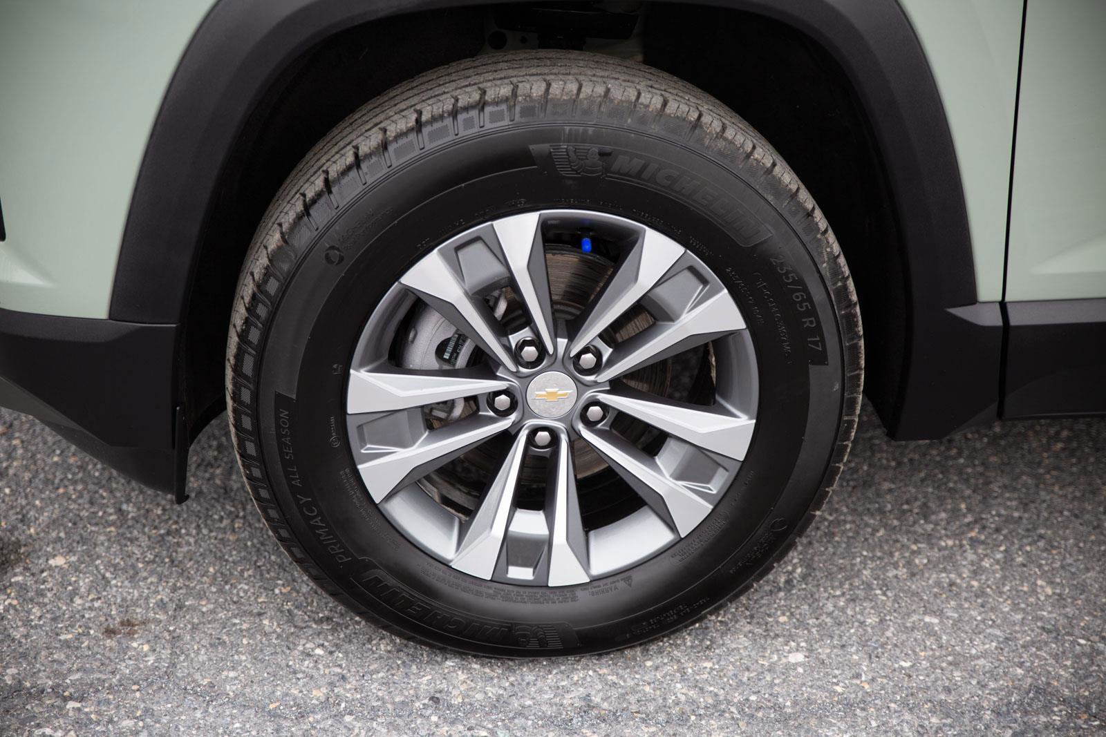 Certified 2026 Chevrolet Equinox LT w/ Convenience Package II image 9