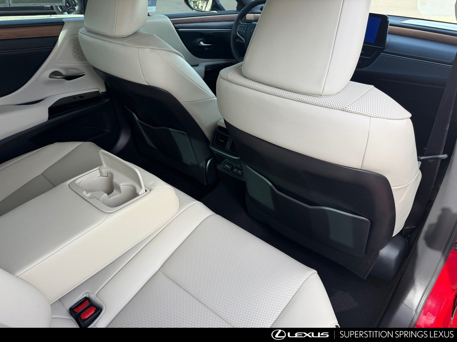 Certified 2025 Lexus ES 300h w/ Premium Package FWD image 18