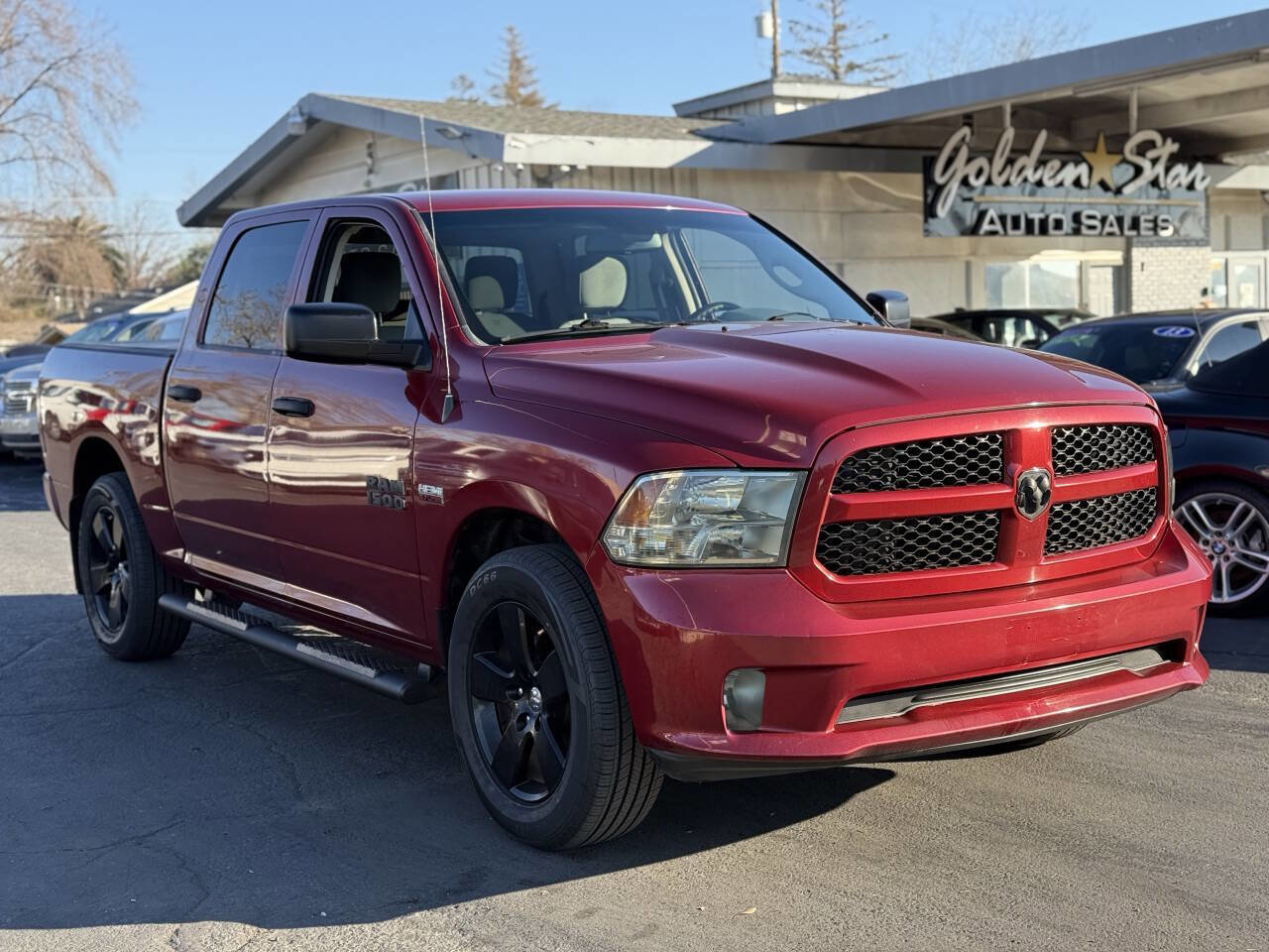 Used 2014 RAM 1500 Express image 9