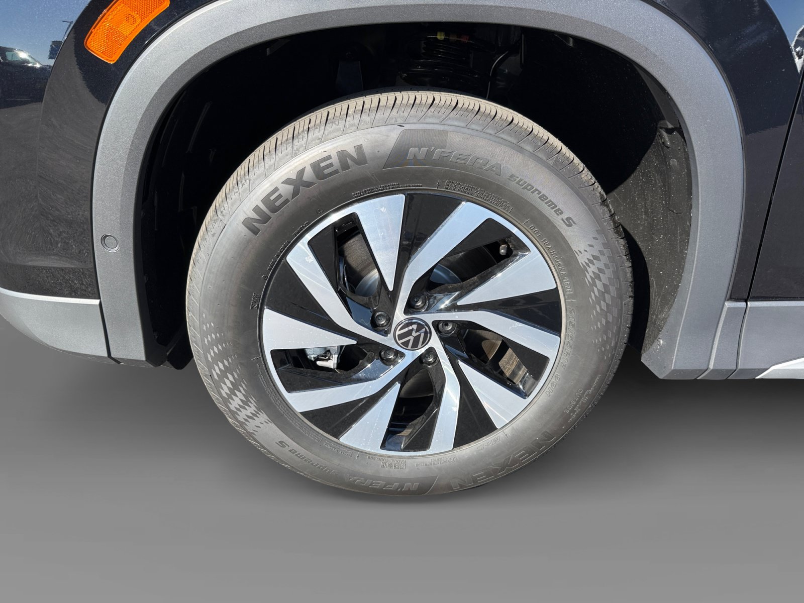 New 2026 Volkswagen Tiguan S AWD/4WD image 9