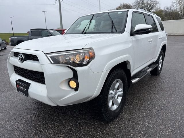 Used 2015 Toyota 4Runner SR5 Premium AWD/4WD image 5