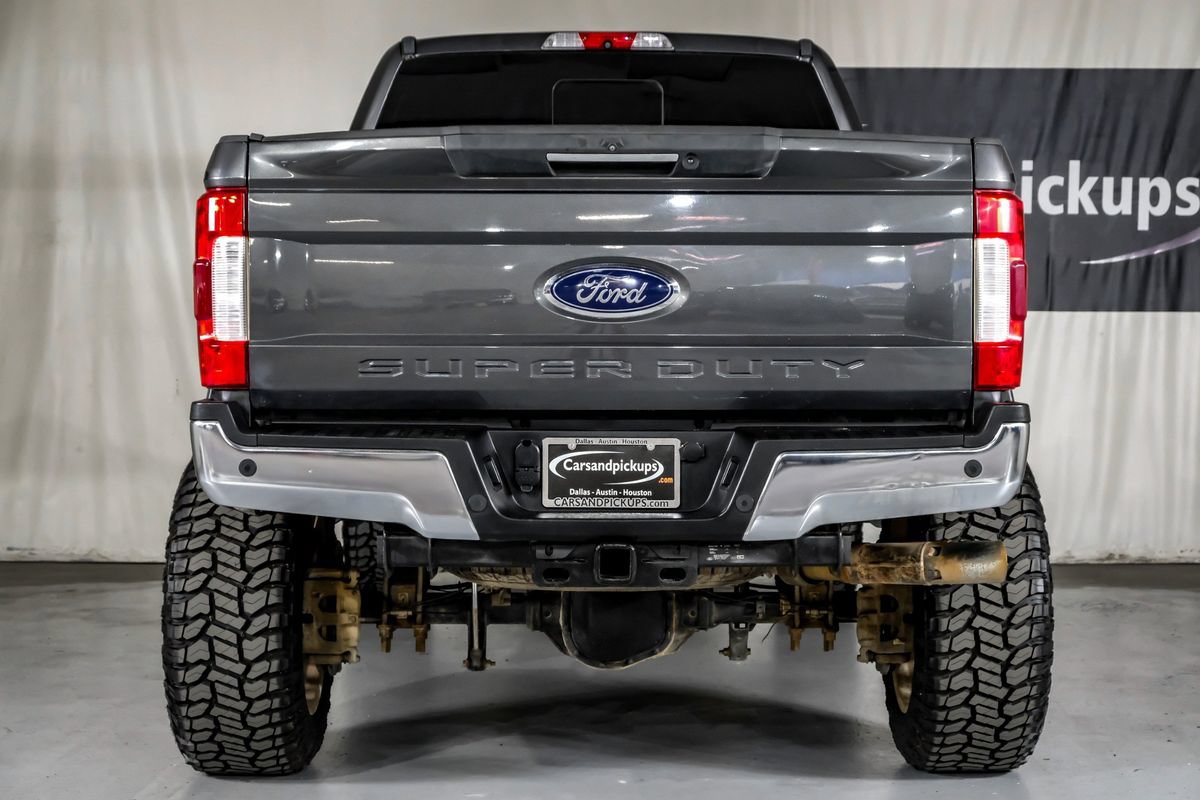 Used 2019 Ford F250 Lariat w/ Lariat Ultimate Package AWD/4WD image 9