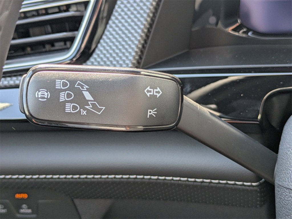 New 2026 Volkswagen Atlas Cross Sport SEL Premium R-Line image 31