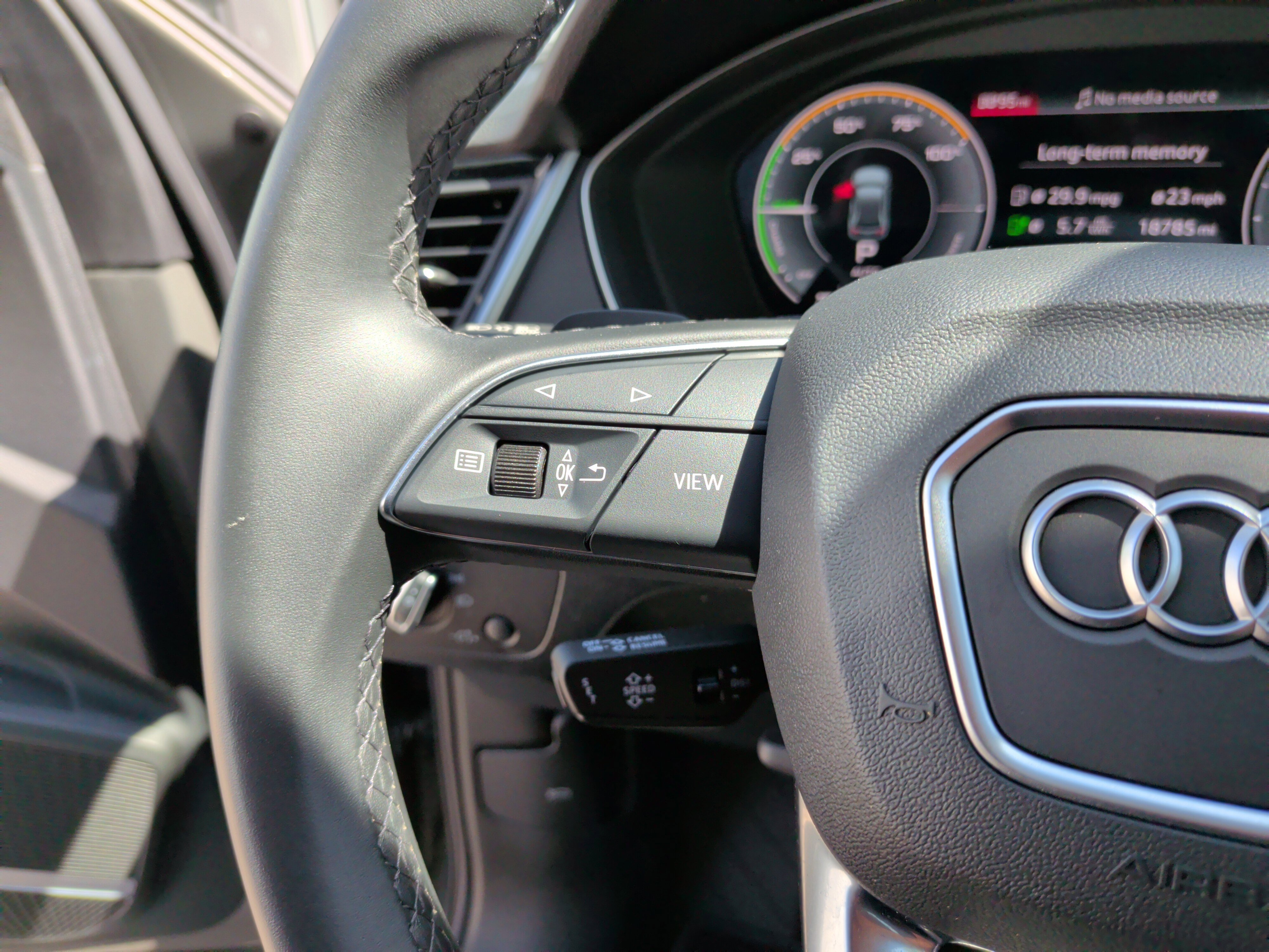 Certified 2023 Audi Q5 e Premium Plus w/ Premium Plus Package image 19