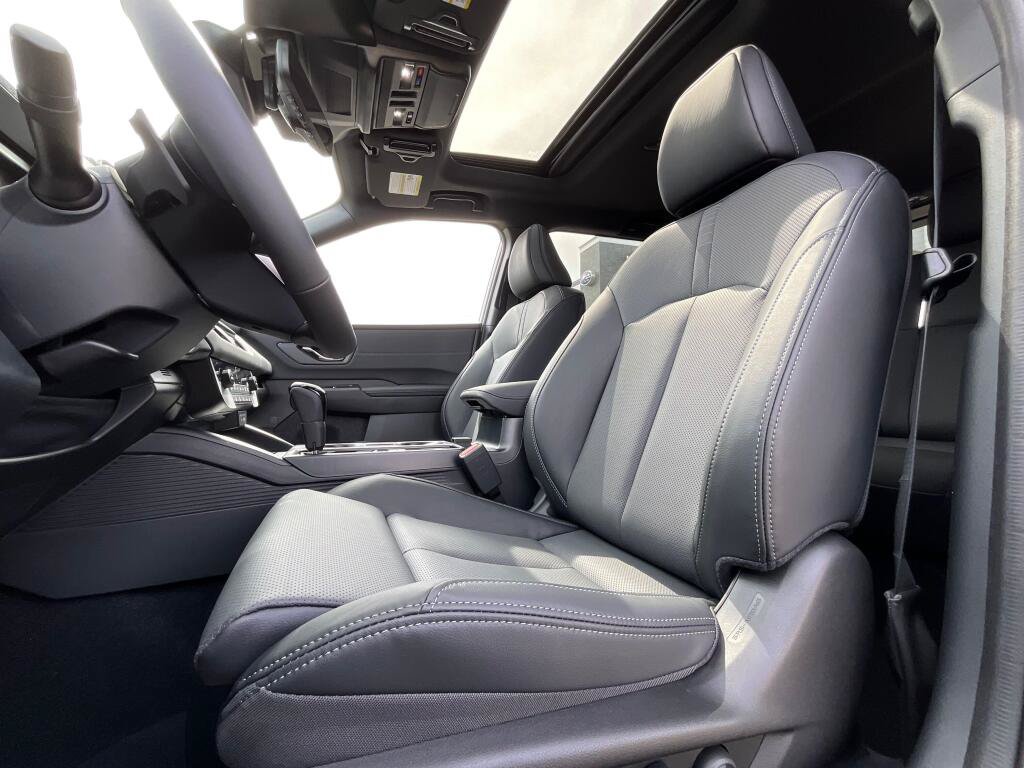 New 2026 Subaru Outback Touring XT AWD/4WD image 11
