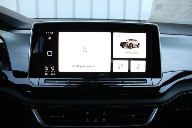 New 2026 Volkswagen Atlas Cross Sport SE AWD/4WD image 15